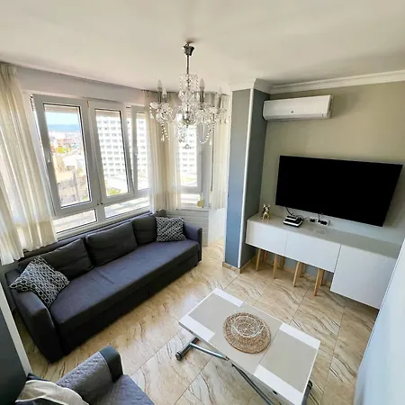 Nino's Apartman *